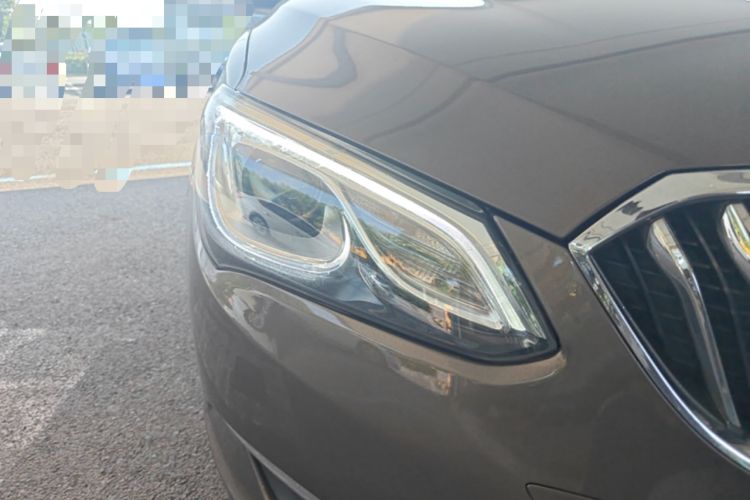 Used Buick GT 2016 15N Automatic Elite Edition Right Front Headlight