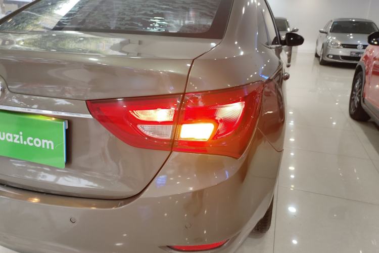 Used Buick GT 2016 18T Dual-Clutch Elite Model Right Rear Taillight
