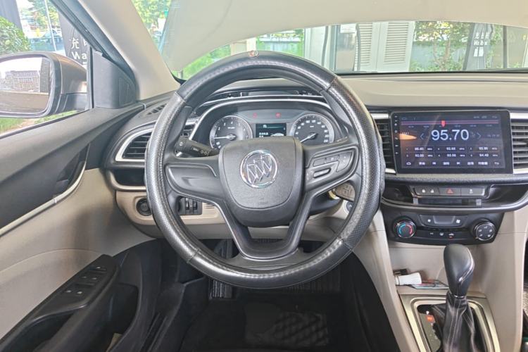 Used Buick GT 2016 15N Automatic Elite Edition Steering Wheel