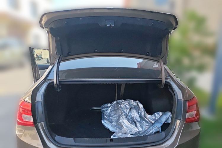 Used Buick GT 2016 15N Automatic Elite Edition Trunk
