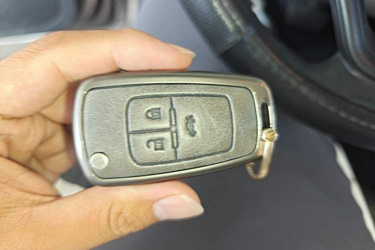 Used Buick GT 2016 15N Automatic Elite Edition Vehicle Key