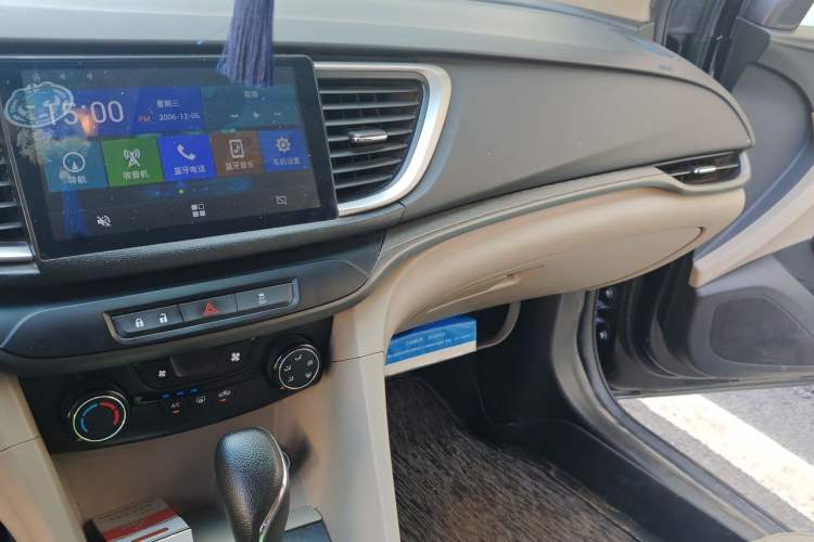 Used Buick GT 2017 15N Automatic Entry-Level Trim Audio And AC Panel