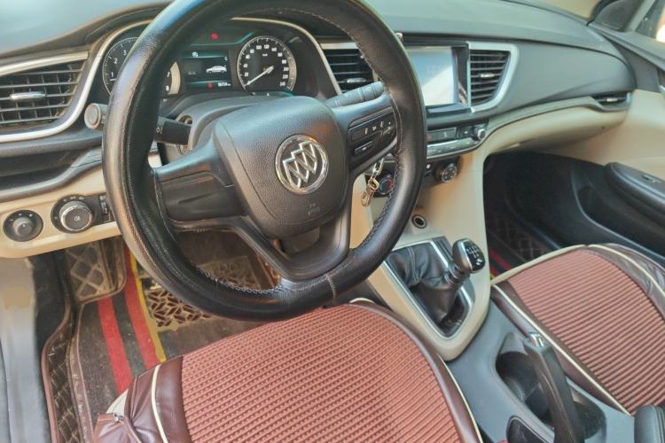 Used Buick GT 2017 15N Manual Elite Version Center Console