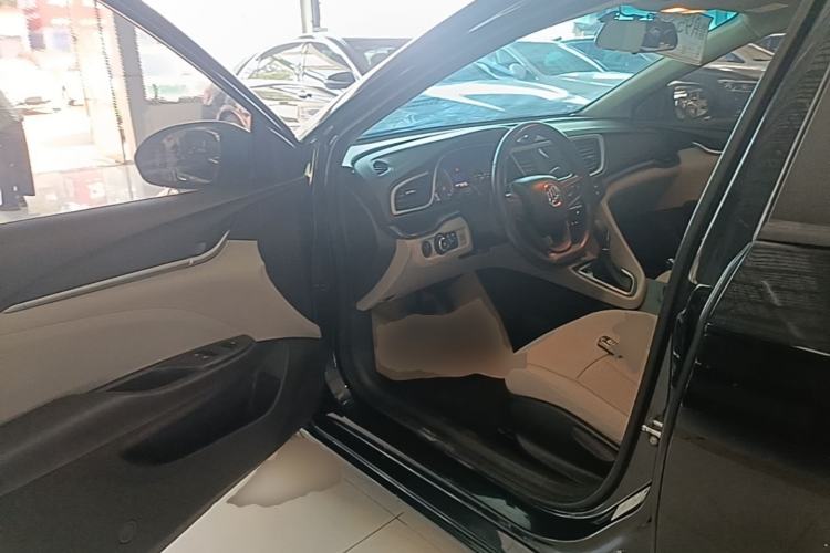 Used Buick GT 2017 15N Automatic Entry-Level Trim Driver Seat