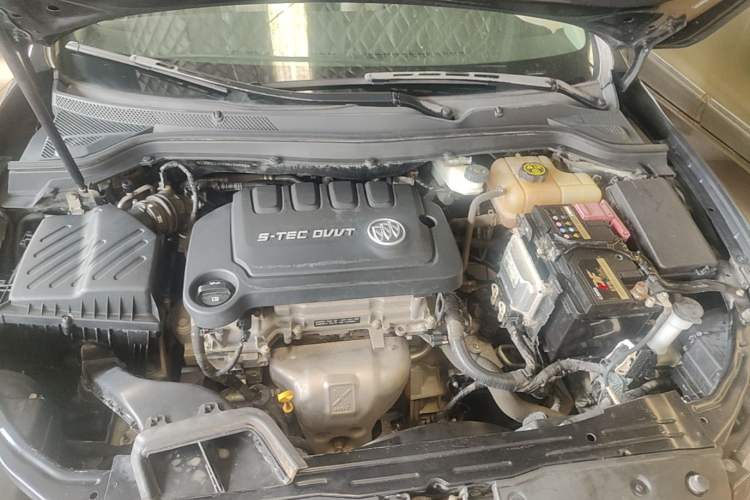 Used Buick GT 2017 15N Automatic Elite Version Engine Bay