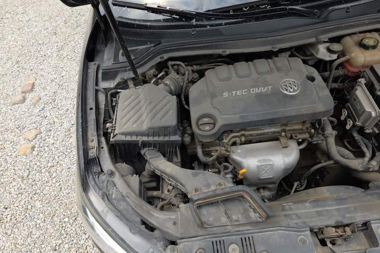 Used Buick GT 2017 15N Automatic Deluxe Edition Engine Bay Right