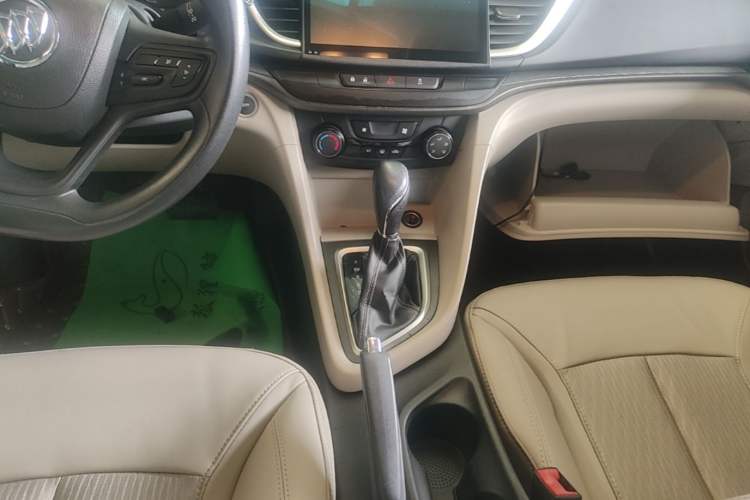 Used Buick GT 2017 15N Automatic Elite Version Gear Lever