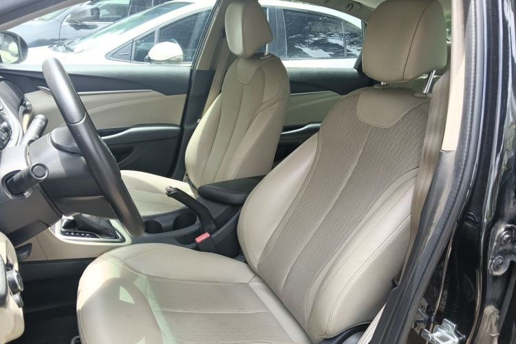 Used Buick GT 2017 15N Automatic Elite Version Left Front Seat