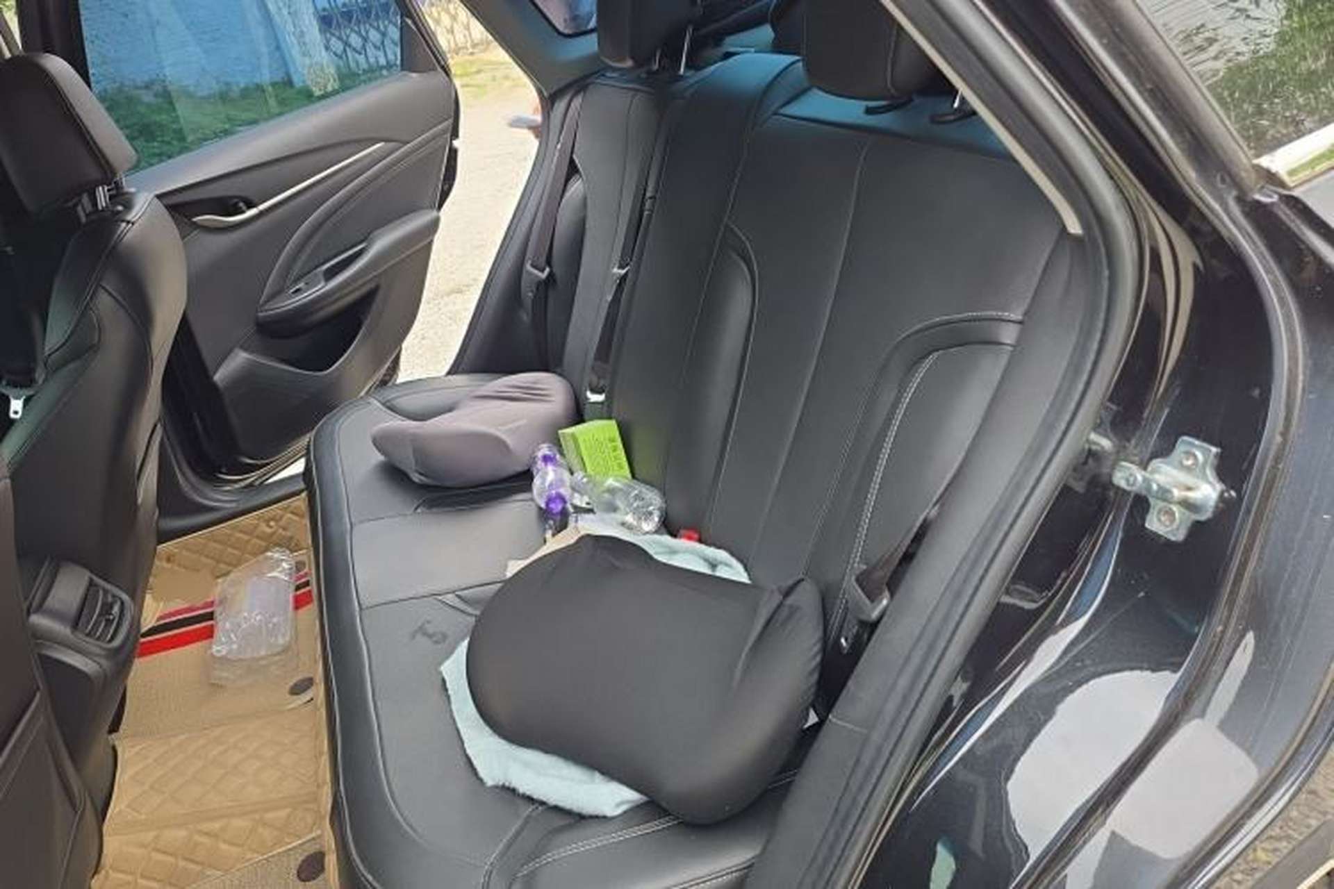 Used Buick GT 2017 15N Automatic Deluxe Edition Left Rear Seat