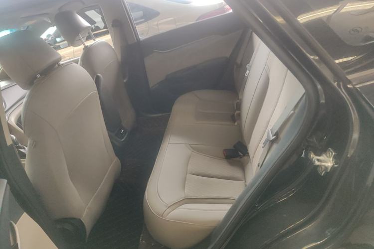 Used Buick GT 2017 15N Automatic Elite Version Left Rear Seat