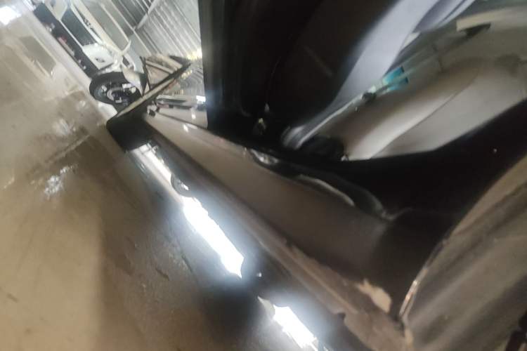 Used Buick GT 2017 15N Automatic Elite Version Left Side Sill