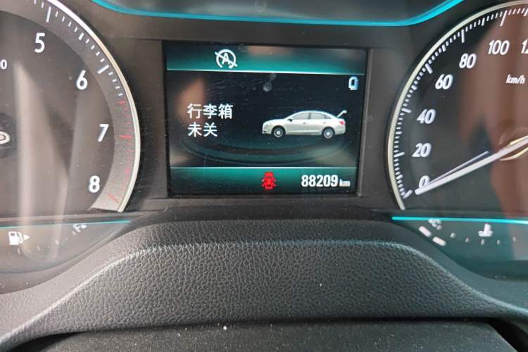 Used Buick GT 2017 15N Manual Elite Version Odometer Close Up