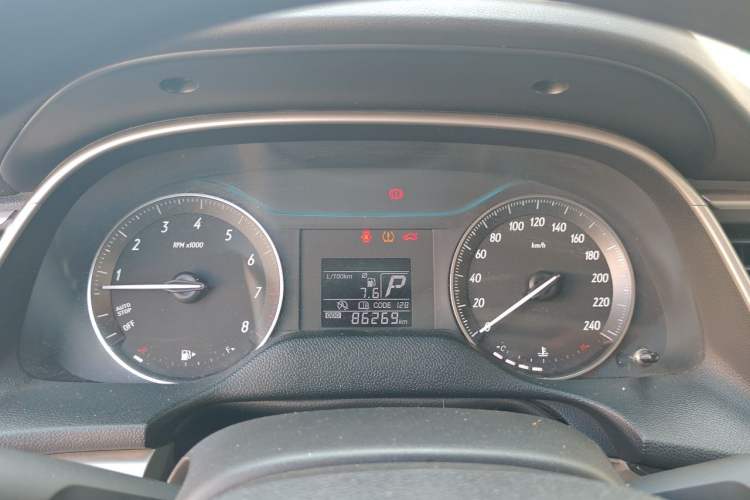 Used Buick GT 2017 15N Automatic Entry-Level Trim Odometer Close Up