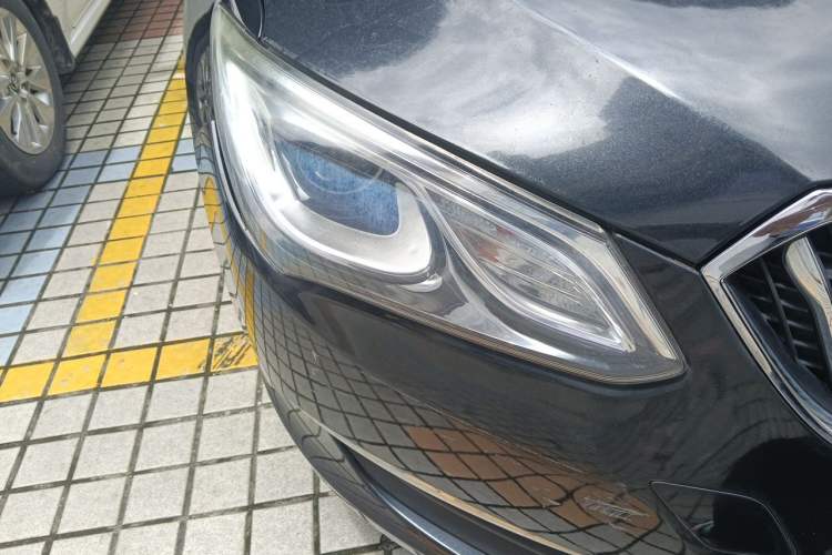 Used Buick GT 2017 15N Automatic Elite Version Right Front Headlight