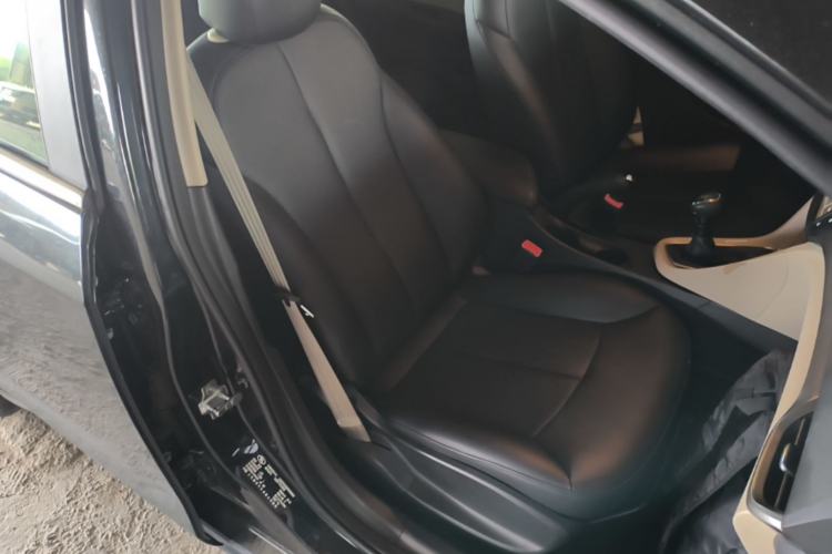 Used Buick GT 2017 15N Manual Entry-Level Trim Right Front Seat