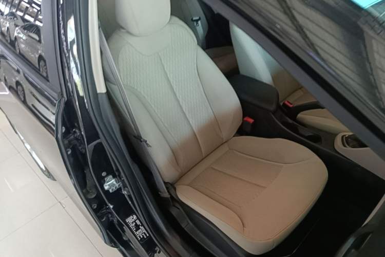 Used Buick GT 2017 15N Automatic Entry-Level Trim Right Front Seat