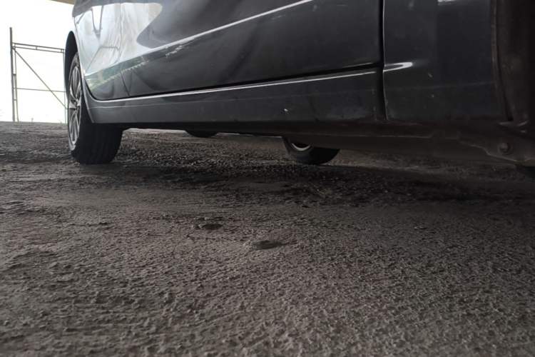 Used Buick GT 2017 15N Manual Entry-Level Trim Right Side Sill