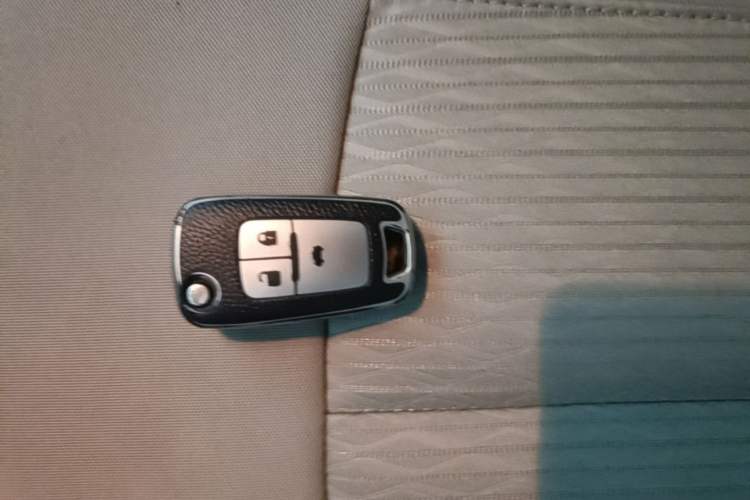 Used Buick GT 2017 15N Automatic Entry-Level Trim Vehicle Key