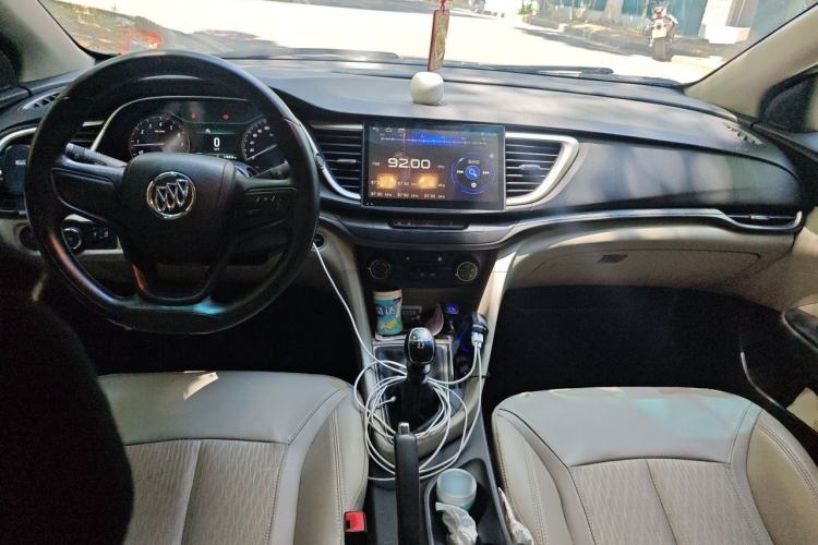 Used Buick GT 2017 15N Manual Elite Version Center Console