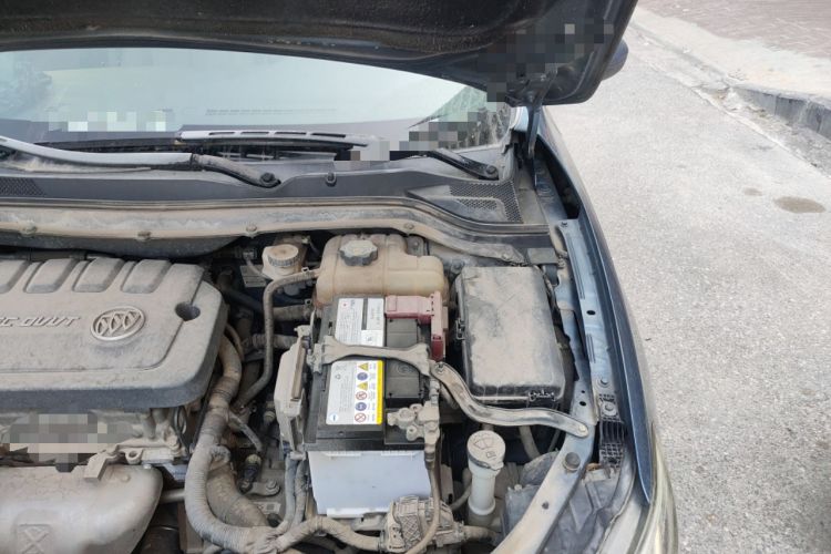 Used Buick GT 2017 15N Automatic Elite Version Engine Bay Left