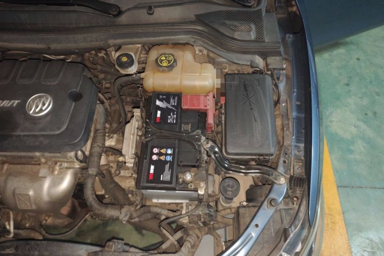 Used Buick GT 2017 15N Automatic Elite Version Engine Bay Left