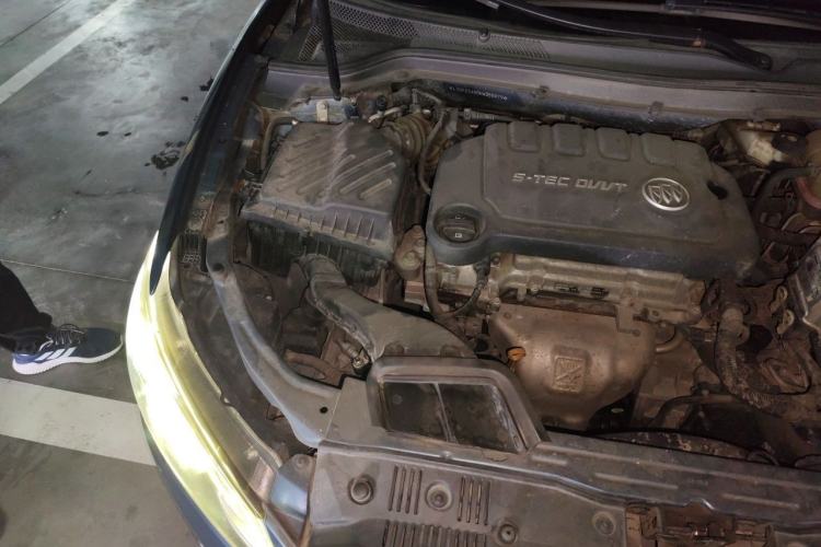 Used Buick GT 2017 15N Automatic Elite Version Engine Bay Right