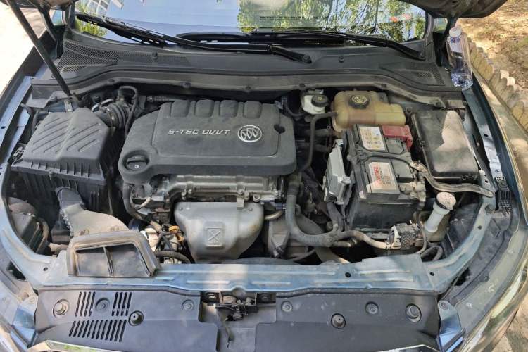 Used Buick GT 2017 15N Manual Elite Version Engine Bay