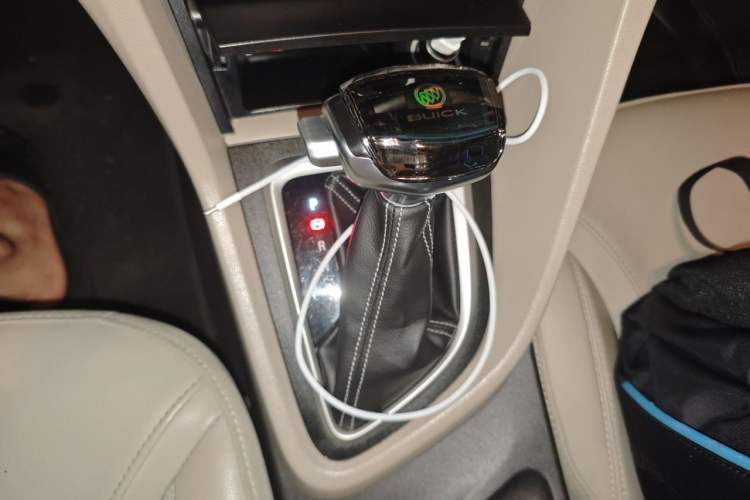 Used Buick GT 2017 15N Automatic Elite Version Gear Lever
