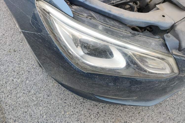 Used Buick GT 2017 15N Automatic Elite Version Right Front Headlight