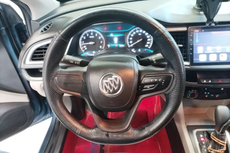 Used Buick GT 2017 15N Automatic Elite Version Steering Wheel