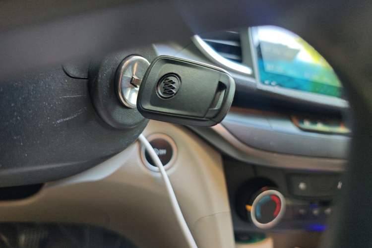 Used Buick GT 2017 15N Manual Elite Version Vehicle Key