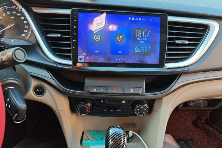 Used Buick GT 2017 15N Automatic Elite Version Audio And AC Panel