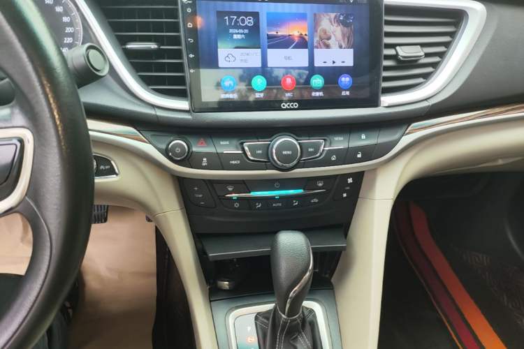 Used Buick GT 2017 15N Automatic Deluxe Edition Audio And AC Panel