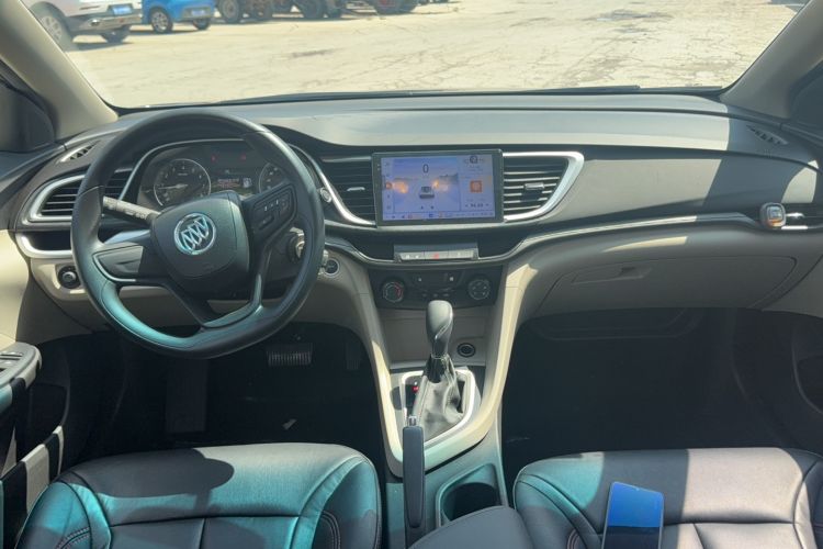 Used Buick GT 2017 15N Automatic Elite Version Center Console