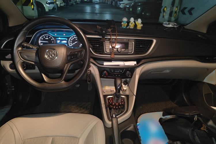 Used Buick GT 2017 15N Automatic Elite Version Center Console
