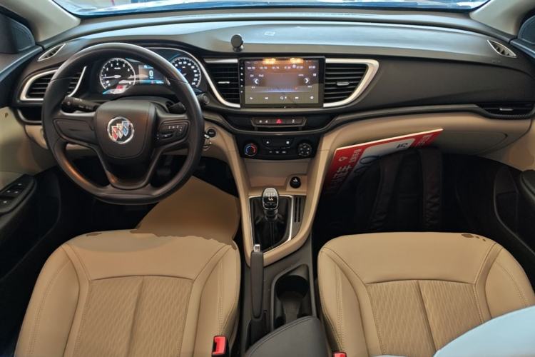 Used Buick GT 2017 15N Manual Elite Version Center Console
