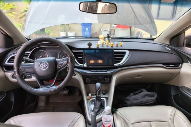 Used Buick GT 2017 15N Automatic Elite Version Center Console