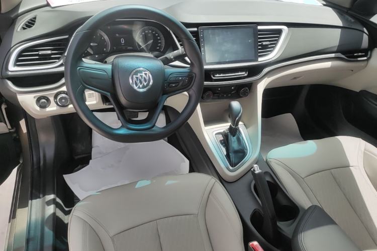 Used Buick GT 2017 15N Automatic Elite Version Center Console