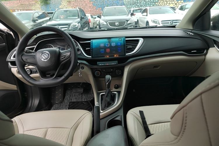Used Buick GT 2017 15N Automatic Elite Version Center Console