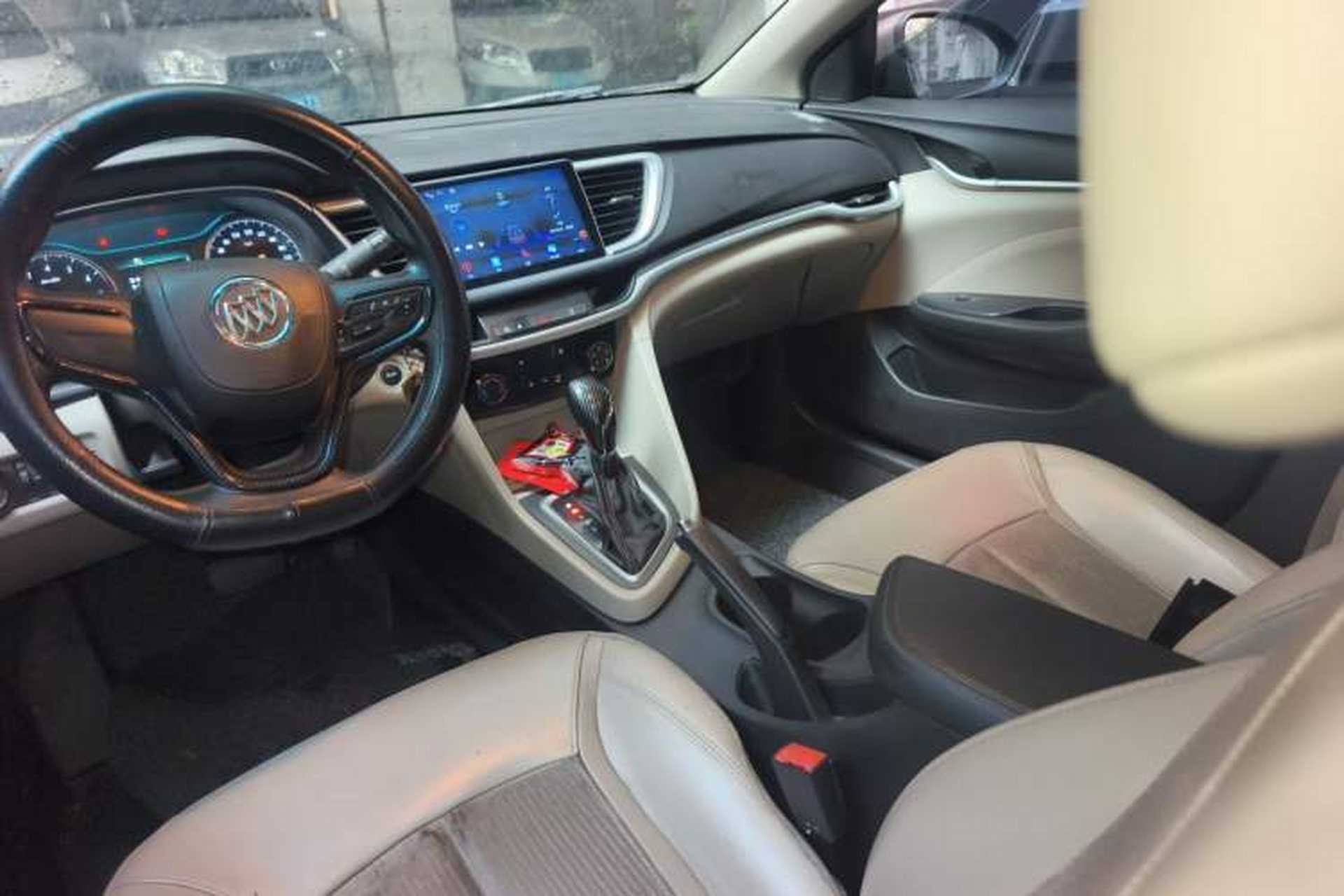 Used Buick GT 2017 15N Automatic Elite Version Center Console