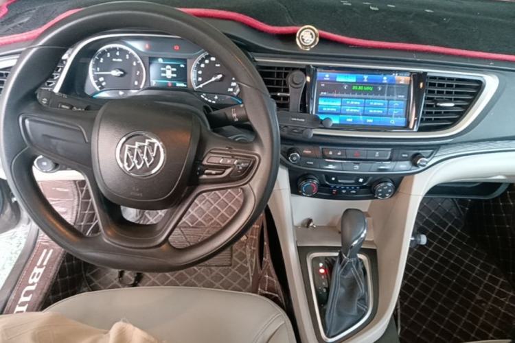 Used Buick GT 2017 15N Automatic Elite Version Center Console
