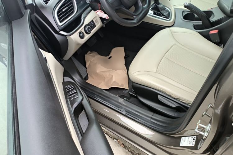 Used Buick GT 2017 15N Automatic Elite Version Driver Seat