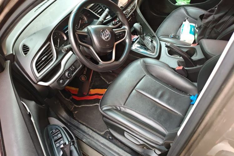 Used Buick GT 2017 15N Automatic Deluxe Edition Driver Seat