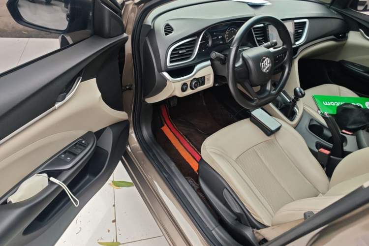 Used Buick GT 2017 15N Manual Elite Version Driver Seat