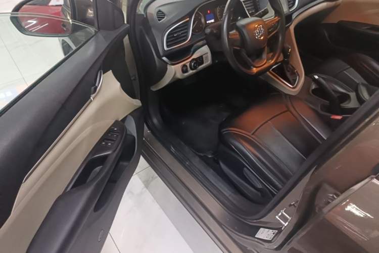 Used Buick GT 2017 15N Automatic Entry-Level Trim Driver Seat