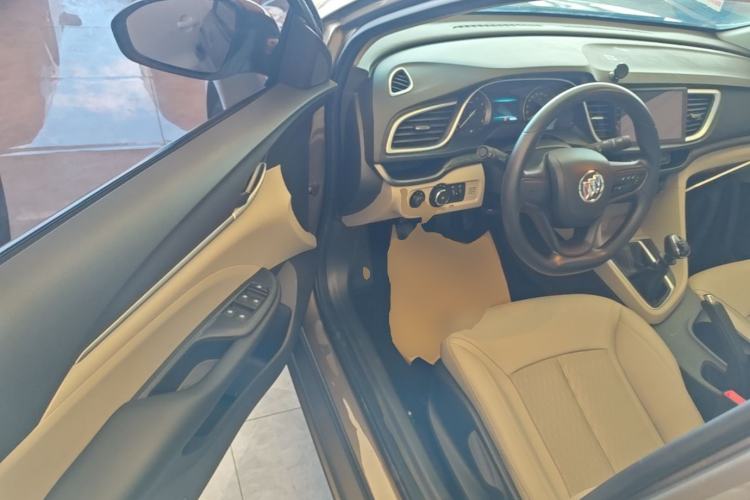 Used Buick GT 2017 15N Manual Elite Version Driver Seat