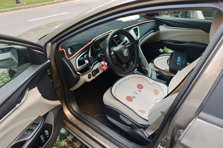 Used Buick GT 2017 15N Automatic Entry-Level Trim Driver Seat