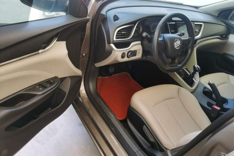 Used Buick GT 2017 15N Manual Entry-Level Trim Driver Seat