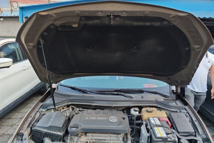 Used Buick GT 2017 15N Automatic Elite Version Engine Bay