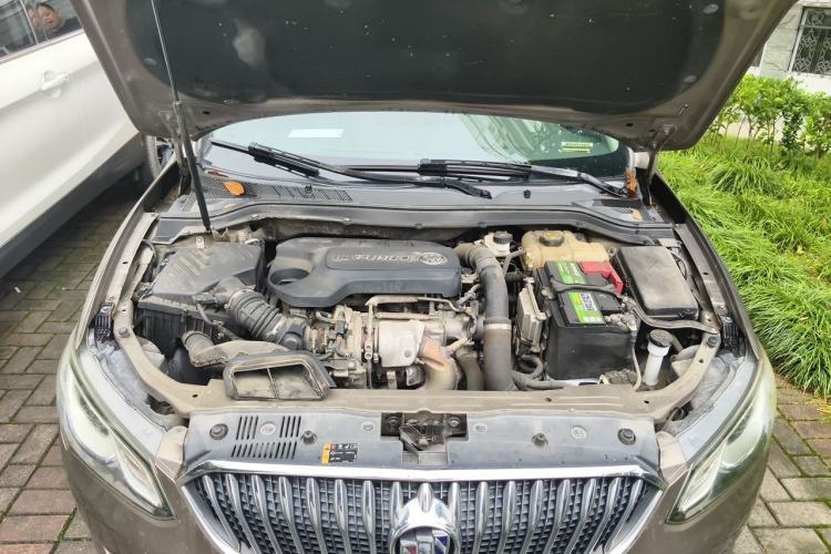 Used Buick GT 2017 18T Dual-Clutch Luxury Model Engine Bay